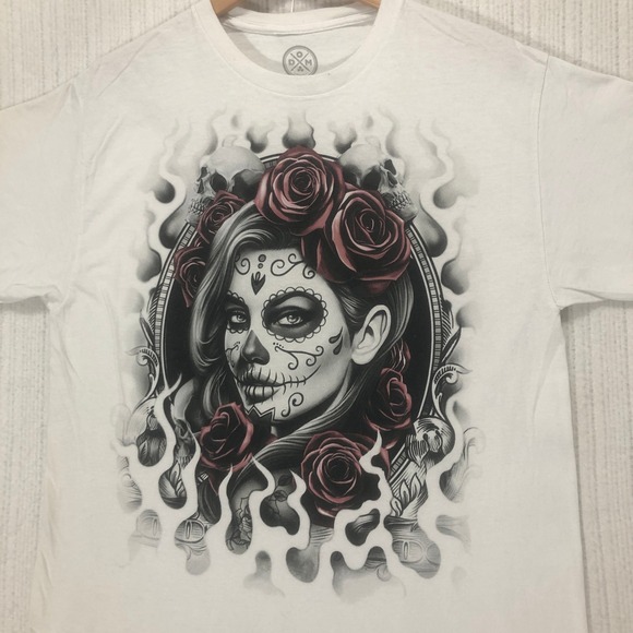 Day of the Dead T-Shirt Sugar Skull Roses Graphic Print DOM Men's Size Large‎ - Picture 1 of 8